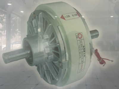 茶葉自動(dòng)包裝機(jī)中的離合制動(dòng)器起著至關(guān)重要的作用 茶葉自動(dòng)包裝機(jī)中的離合制動(dòng)器起著至關(guān)重要的作用